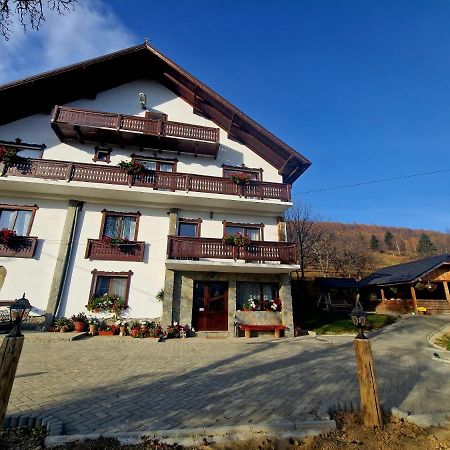 Vila Ograda De La Munte Bran  Exteriér fotografie