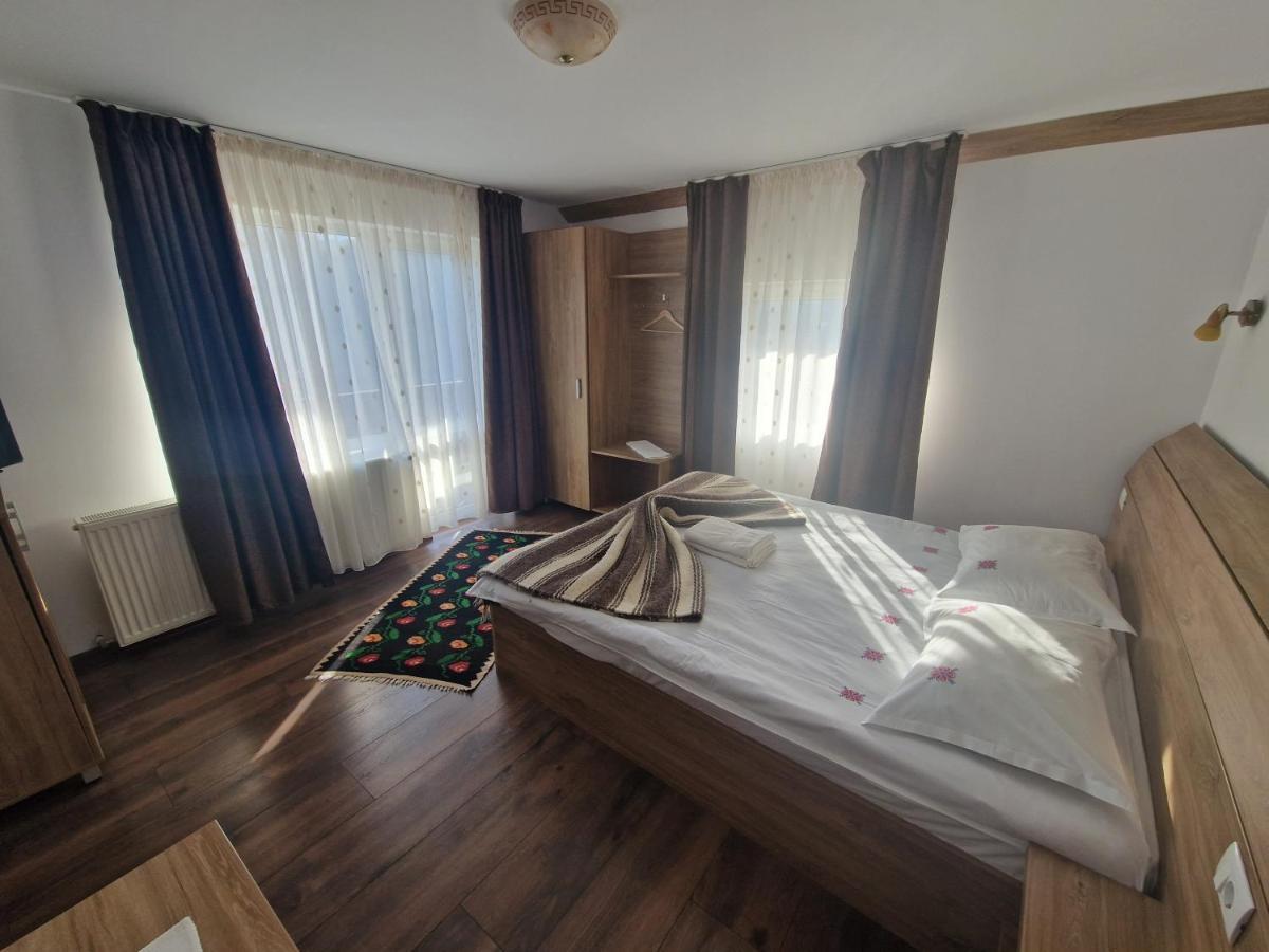 Vila Ograda De La Munte Bran  Exteriér fotografie